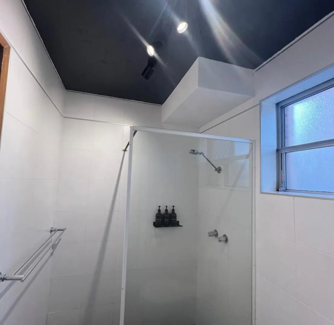 Cosy & Private, Walk To East Vic Park Lejlighed Perth
